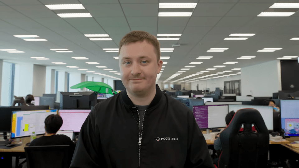 - 버키 커뮤니케이션 디렉터