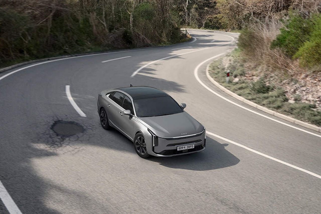 K8 하이브리드. [사진=기아]