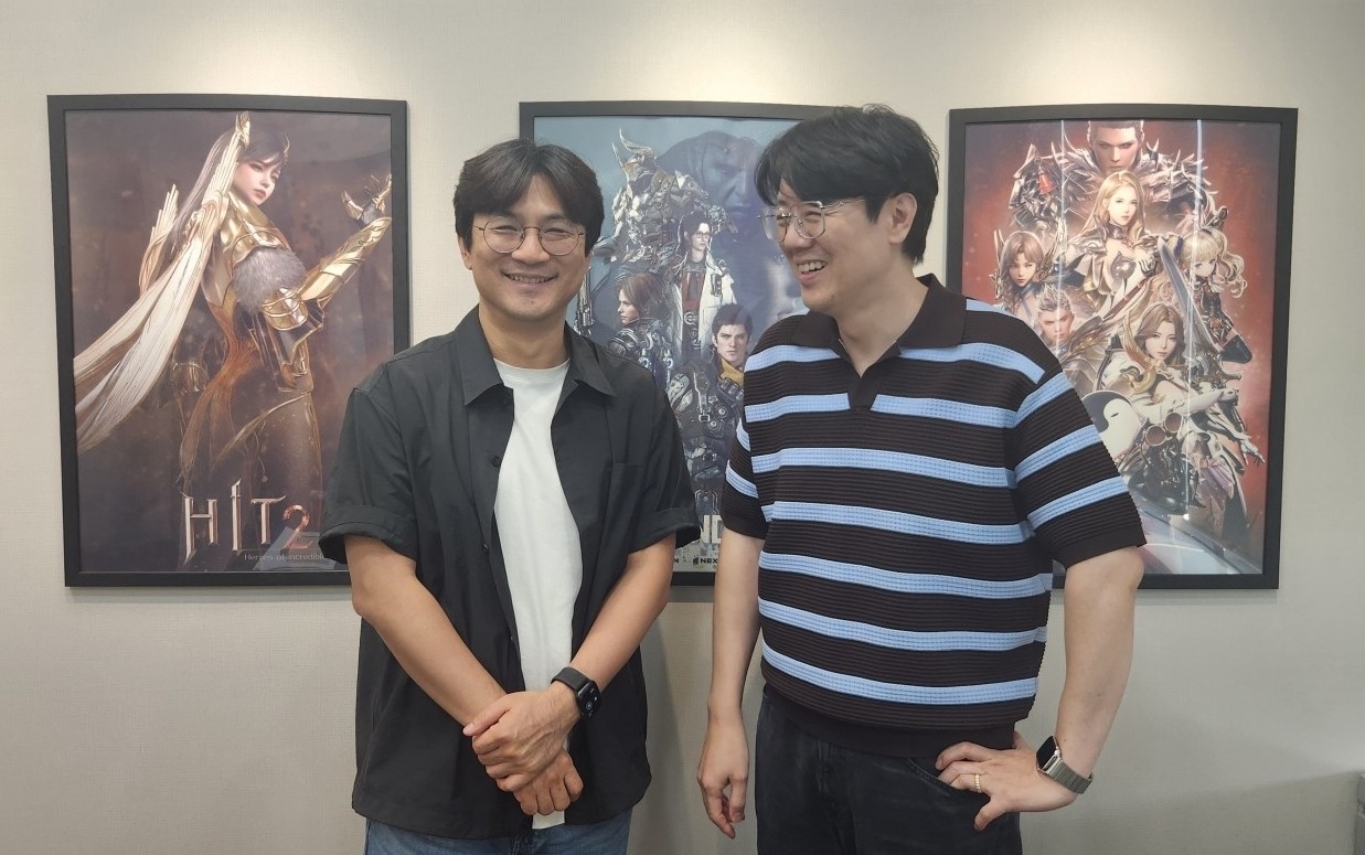 - (좌측부터)주민석 주민석 넥슨게임즈 퍼스트 디센던트 디렉터, 이범준 넥슨게임즈 퍼스트 디센던트 총괄 PD
