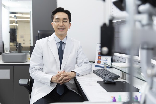 더원서울안과 김태준 원장.